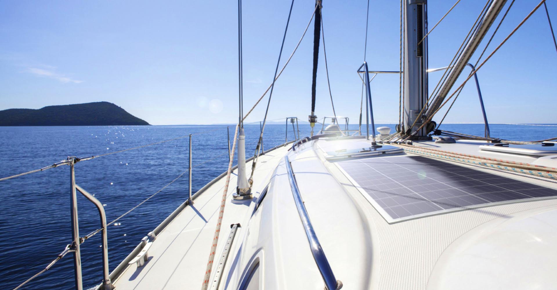 Lynsa Solar flexible panel application on yacht