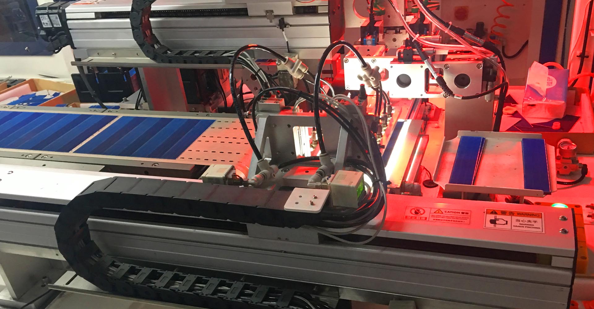 Lynsa Solar production line